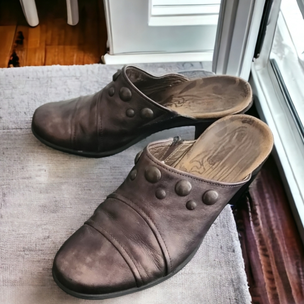 ROMIKA Skyward Clogs Mules 37 7 Metallic Bronze Leather Studded Euro Comfort - Picture 11 of 16